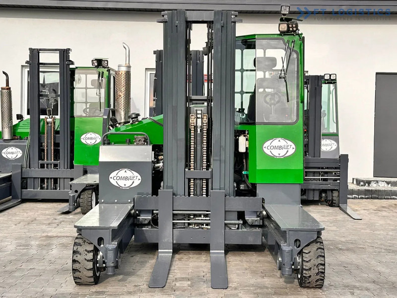 Combilift C4500 / LPG / TRIPLEX / 5500MM / FREE LIFT / HYDRAULIC FORK SHIFT / Like New C4500 / LPG / TRIPLEX / 5500MM / FREE LIFT / HYDRAU - משאית הגעה ב-4 דרכים: תמונה 4 Combilift C4500 / LPG / TRIPLEX / 5500MM / FREE LIFT / HYDRAULIC FORK SHIFT / Like New C4500 / LPG / TRIPLEX / 5500MM / FREE LIFT / HYDRAU - משאית הגעה ב-4 דרכים: תמונה 4