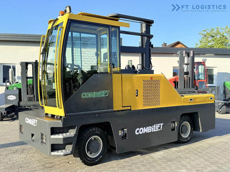 Combilift C5000FSL / DIESEL / DUPLEX - 4000MM / FREE-LIFT / CABIN / A wide range of four-way and side loaders, tailored to diverse needs a - מעמיס צד: תמונה 2 Combilift C5000FSL / DIESEL / DUPLEX - 4000MM / FREE-LIFT / CABIN / A wide range of four-way and side loaders, tailored to diverse needs a - מעמיס צד: תמונה 2
