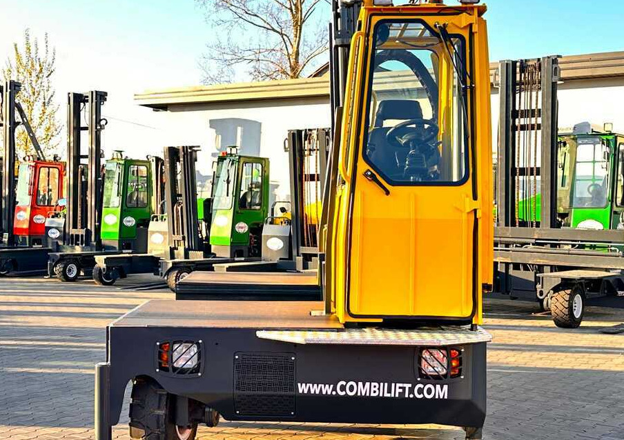 Combilift C5000SL-2019 year-Free lift - Like new - מעמיס צד: תמונה 4 Combilift C5000SL-2019 year-Free lift - Like new - מעמיס צד: תמונה 4