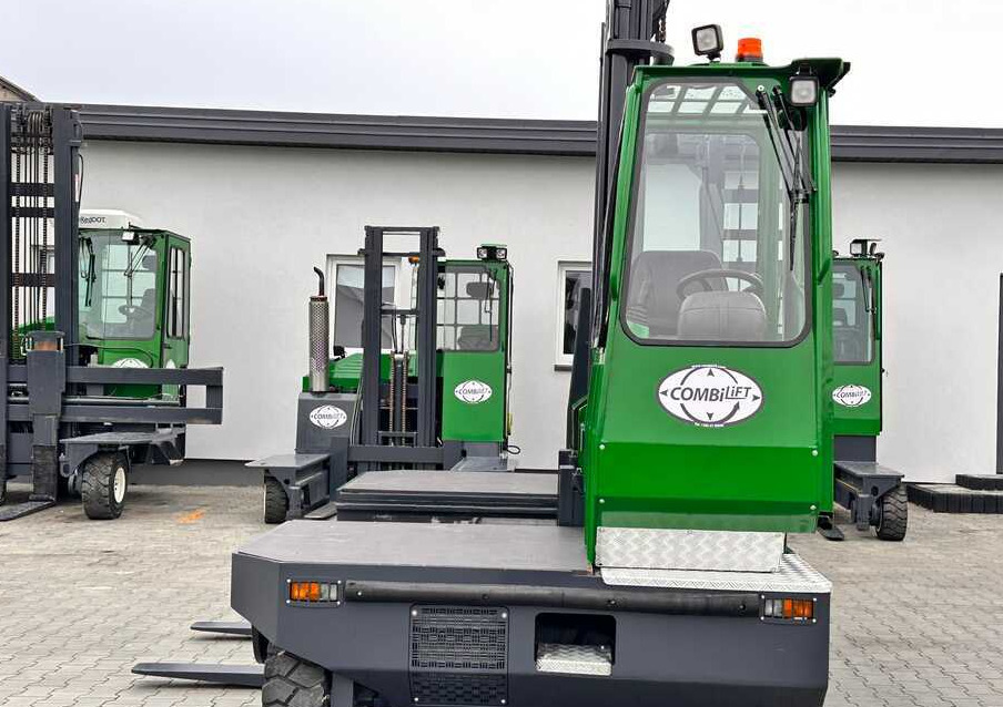 Combilift C5000SL / DIESEL / 4500MM / DUPLEX / CABIN / PLATFORMS / LIKE NEW - מעמיס צד: תמונה 5 Combilift C5000SL / DIESEL / 4500MM / DUPLEX / CABIN / PLATFORMS / LIKE NEW - מעמיס צד: תמונה 5