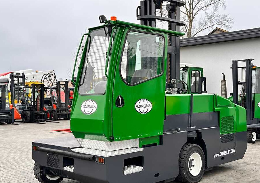 Combilift C5000SL / DIESEL / 4500MM / DUPLEX / CABIN / PLATFORMS / LIKE NEW - מעמיס צד: תמונה 2 Combilift C5000SL / DIESEL / 4500MM / DUPLEX / CABIN / PLATFORMS / LIKE NEW - מעמיס צד: תמונה 2