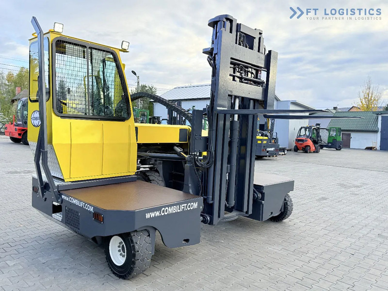 Combilift C5000SR / DIESEL / TRIPLEX MAST – 6100 MM / FORK POSITIONER / FULL CABIN C5000SR / DIESEL / TRIPLEX MAST – 6100 MM / FORK POSITI - מעמיס צד: תמונה 1 Combilift C5000SR / DIESEL / TRIPLEX MAST – 6100 MM / FORK POSITIONER / FULL CABIN C5000SR / DIESEL / TRIPLEX MAST – 6100 MM / FORK POSITI - מעמיס צד: תמונה 1