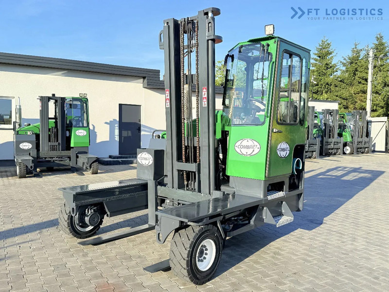 Combilift C5000XL / GAS / DUPLEX 4000 / POSITIONER / FULL CABIN / LIKE NEW C5000XL / GAS / DUPLEX 4000 / POSITIONER / FULL CABIN / LIKE NE - משאית הגעה ב-4 דרכים: תמונה 2 Combilift C5000XL / GAS / DUPLEX 4000 / POSITIONER / FULL CABIN / LIKE NEW C5000XL / GAS / DUPLEX 4000 / POSITIONER / FULL CABIN / LIKE NE - משאית הגעה ב-4 דרכים: תמונה 2