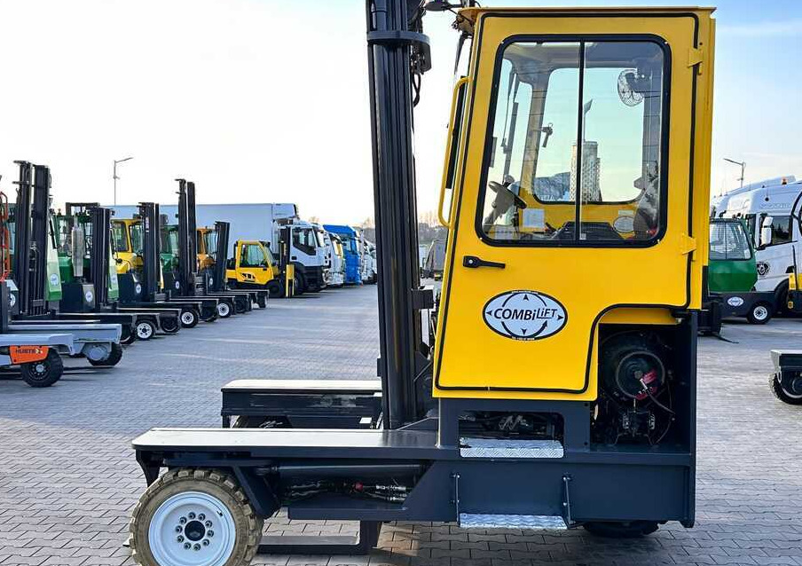 Combilift C5000XL / LPG / 2018 / DUPLEC5000XL / LPG / 2018 / DUPLEX / 4000MM / LIKE NEWX / 4000MM / LIKE NEW - משאית הגעה ב-4 דרכים: תמונה 2 Combilift C5000XL / LPG / 2018 / DUPLEC5000XL / LPG / 2018 / DUPLEX / 4000MM / LIKE NEWX / 4000MM / LIKE NEW - משאית הגעה ב-4 דרכים: תמונה 2