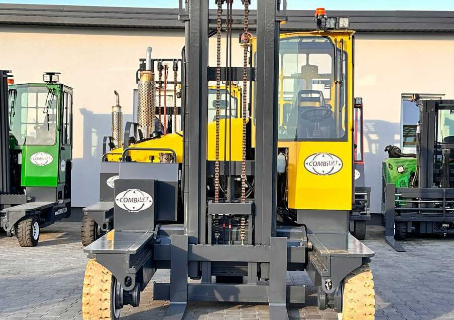 Combilift C5000XL / LPG / 2018 / DUPLEC5000XL / LPG / 2018 / DUPLEX / 4000MM / LIKE NEWX / 4000MM / LIKE NEW - משאית הגעה ב-4 דרכים: תמונה 3 Combilift C5000XL / LPG / 2018 / DUPLEC5000XL / LPG / 2018 / DUPLEX / 4000MM / LIKE NEWX / 4000MM / LIKE NEW - משאית הגעה ב-4 דרכים: תמונה 3