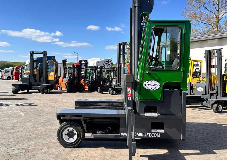 Combilift C8000 / DIESEL / 4600MM / DUPLEX / POSITIONER 5000MM / KUBOTA / EXCELLENT CONDITION - משאית הגעה ב-4 דרכים: תמונה 2 Combilift C8000 / DIESEL / 4600MM / DUPLEX / POSITIONER 5000MM / KUBOTA / EXCELLENT CONDITION - משאית הגעה ב-4 דרכים: תמונה 2