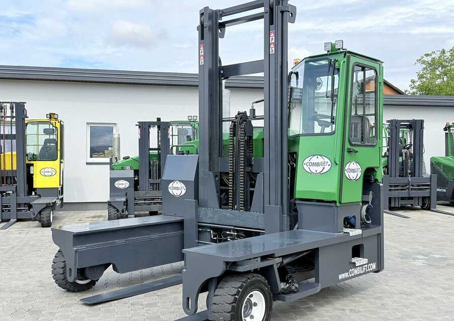 Combilift C8000 / GAS / DUPLEX - 4700MM / FORK POSITIONER / FREE LIFT / FULL HEATED CABIN / ONLY 5141H / CONDITION – LIKE NEW! - משאית הגעה ב-4 דרכים: תמונה 1 Combilift C8000 / GAS / DUPLEX - 4700MM / FORK POSITIONER / FREE LIFT / FULL HEATED CABIN / ONLY 5141H / CONDITION – LIKE NEW! - משאית הגעה ב-4 דרכים: תמונה 1
