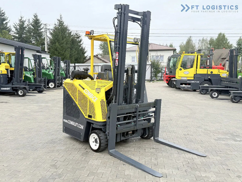 Combilift CB2500 / DUPLEX / 4100MM / DIESEL / FREE LIFT / FORK POSITIONER / SIDE SHIFT / LIKE NEW / Wide range of four-way and side loader - משאית הגעה ב-4 דרכים: תמונה 4 Combilift CB2500 / DUPLEX / 4100MM / DIESEL / FREE LIFT / FORK POSITIONER / SIDE SHIFT / LIKE NEW / Wide range of four-way and side loader - משאית הגעה ב-4 דרכים: תמונה 4