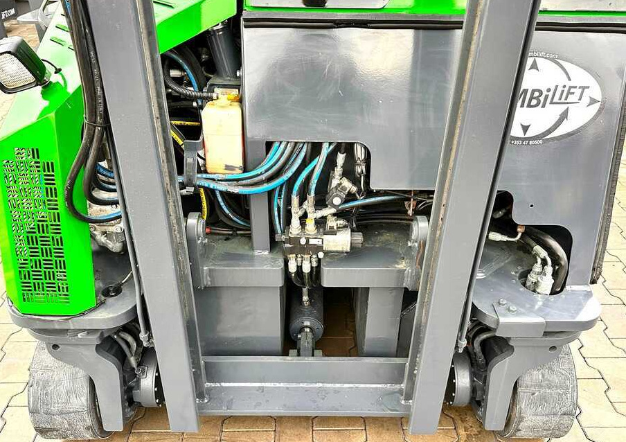 משאית הגעה ב-4 דרכים Combilift Combilift C3000CB - DUPLEX 4000mm - Year 2015 - / CABIN - HEATING / ONLY 6546 MTH / EXCELLENT CONDITION / LIKE NEW!: תמונה 29