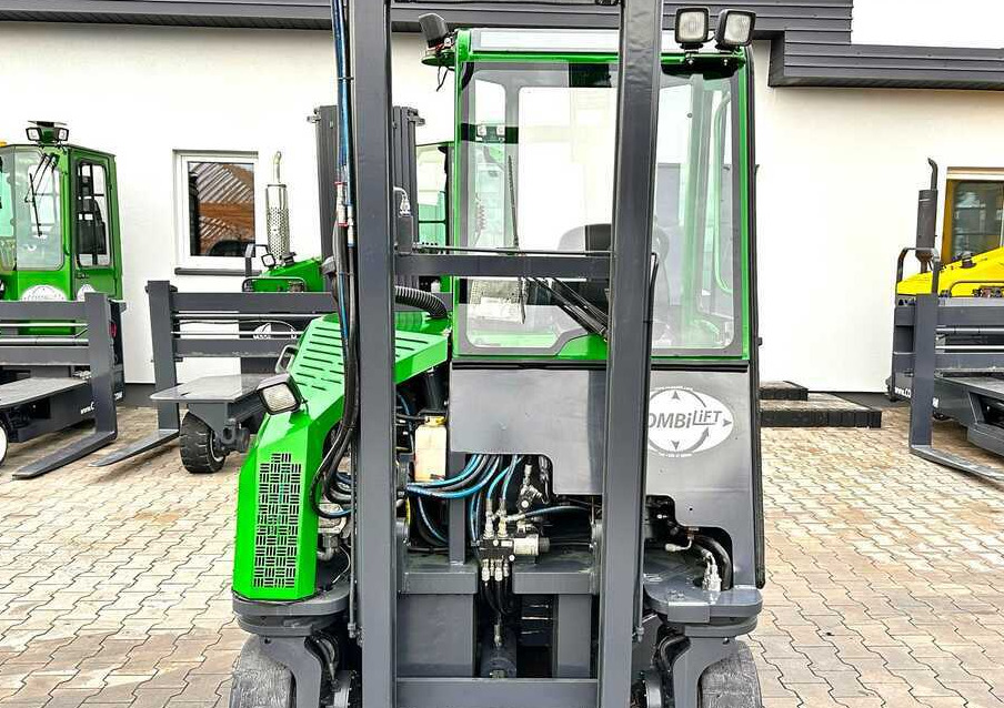 משאית הגעה ב-4 דרכים Combilift Combilift C3000CB - DUPLEX 4000mm - Year 2015 - / CABIN - HEATING / ONLY 6546 MTH / EXCELLENT CONDITION / LIKE NEW!: תמונה 26