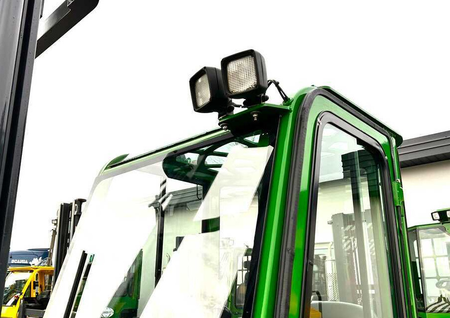משאית הגעה ב-4 דרכים Combilift Combilift C3000CB - DUPLEX 4000mm - Year 2015 - / CABIN - HEATING / ONLY 6546 MTH / EXCELLENT CONDITION / LIKE NEW!: תמונה 28