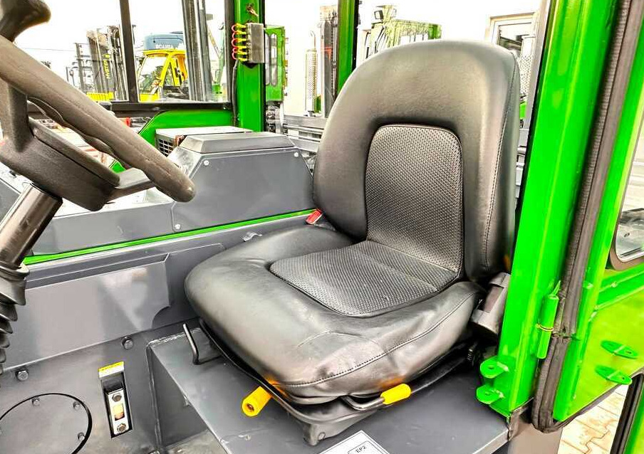משאית הגעה ב-4 דרכים Combilift Combilift C3000CB - DUPLEX 4000mm - Year 2015 - / CABIN - HEATING / ONLY 6546 MTH / EXCELLENT CONDITION / LIKE NEW!: תמונה 15