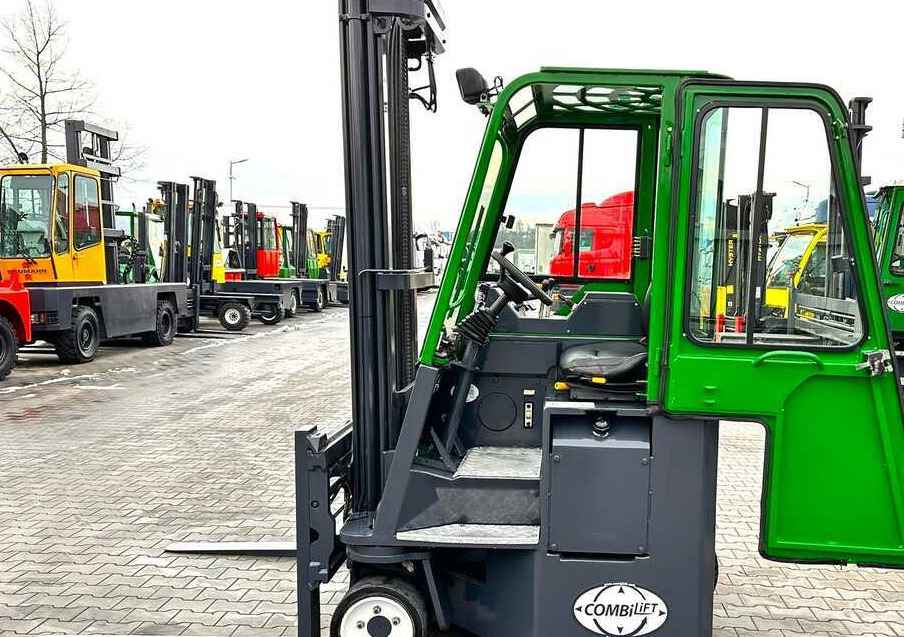משאית הגעה ב-4 דרכים Combilift Combilift C3000CB - DUPLEX 4000mm - Year 2015 - / CABIN - HEATING / ONLY 6546 MTH / EXCELLENT CONDITION / LIKE NEW!: תמונה 13