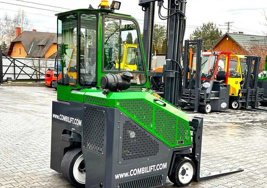 משאית הגעה ב-4 דרכים Combilift Combilift C3000CB - DUPLEX 4000mm - Year 2015 - / CABIN - HEATING / ONLY 6546 MTH / EXCELLENT CONDITION / LIKE NEW!: תמונה 8