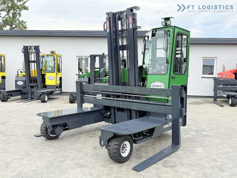 Combilift Combilift C4500 / DIESEL / DUPLEX 4000MM / WIDE FORK POSITIONER / HEATING / FULL CABIN / PERFECT CONDITION / Wide range of four- - משאית הגעה ב-4 דרכים: תמונה 3 Combilift Combilift C4500 / DIESEL / DUPLEX 4000MM / WIDE FORK POSITIONER / HEATING / FULL CABIN / PERFECT CONDITION / Wide range of four- - משאית הגעה ב-4 דרכים: תמונה 3