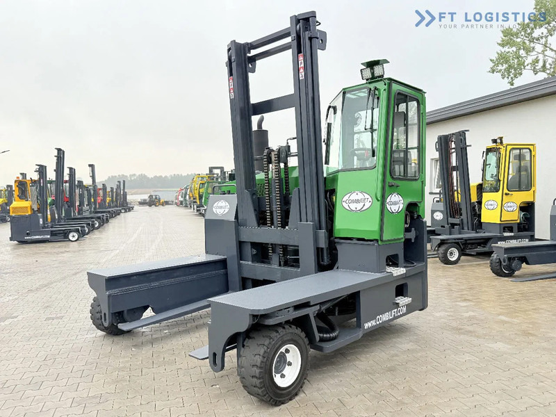 Combilift Combilift C8000 2018 GAS DUPLEX FREE LIFT Combilift C8000 2018 GAS DUPLEX FREE LIFT - משאית הגעה ב-4 דרכים: תמונה 1 Combilift Combilift C8000 2018 GAS DUPLEX FREE LIFT Combilift C8000 2018 GAS DUPLEX FREE LIFT - משאית הגעה ב-4 דרכים: תמונה 1