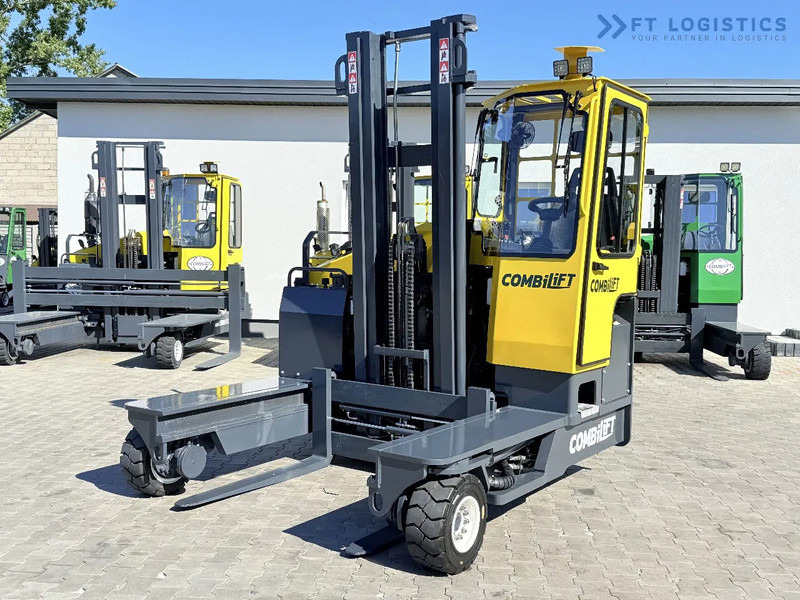 Combilift Combilift FOUR-WAY MULTIDIRECTIONAL FORKLIFT C4000 / DIESEL / DUPLEX 4100MM / ONLY 2888 HOURS / FORK POSITIONER / FULL CABIN – H - משאית הגעה ב-4 דרכים: תמונה 1 Combilift Combilift FOUR-WAY MULTIDIRECTIONAL FORKLIFT C4000 / DIESEL / DUPLEX 4100MM / ONLY 2888 HOURS / FORK POSITIONER / FULL CABIN – H - משאית הגעה ב-4 דרכים: תמונה 1