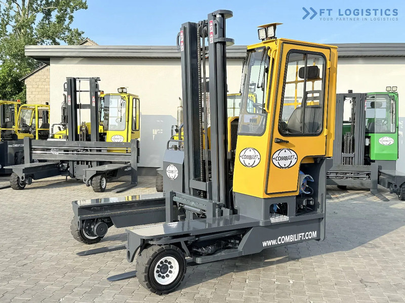 Combilift Combilift FOUR-WAY MULTIDIRECTIONAL FORKLIFT C4000 / GAS / DUPLEX 4500MM / ONLY 6604 HOURS / SIDE SHIFT / FULL CABIN / PERFECT C - משאית הגעה ב-4 דרכים: תמונה 2 Combilift Combilift FOUR-WAY MULTIDIRECTIONAL FORKLIFT C4000 / GAS / DUPLEX 4500MM / ONLY 6604 HOURS / SIDE SHIFT / FULL CABIN / PERFECT C - משאית הגעה ב-4 דרכים: תמונה 2