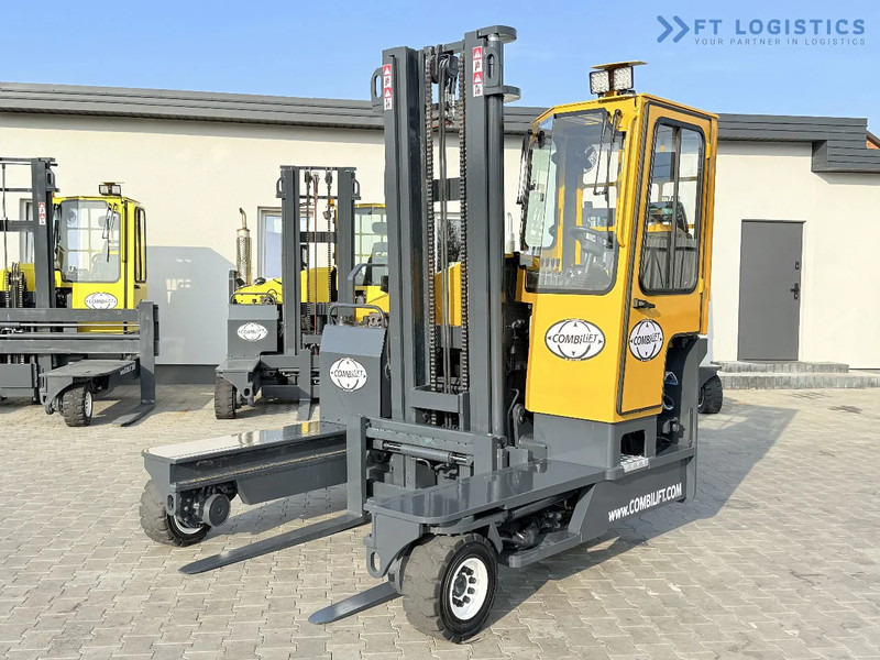 Combilift Combilift FOUR-WAY MULTIDIRECTIONAL FORKLIFT C4000 / GAS / DUPLEX 4500MM / ONLY 6604 HOURS / SIDE SHIFT / FULL CABIN / PERFECT C - משאית הגעה ב-4 דרכים: תמונה 1 Combilift Combilift FOUR-WAY MULTIDIRECTIONAL FORKLIFT C4000 / GAS / DUPLEX 4500MM / ONLY 6604 HOURS / SIDE SHIFT / FULL CABIN / PERFECT C - משאית הגעה ב-4 דרכים: תמונה 1