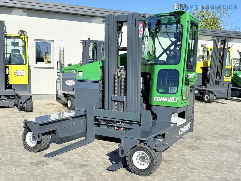 Combilift Combilift FOUR-WAY MULTIDIRECTIONAL FORKLIFT C4500 / DIESEL / TRIPLEX 4900MM / ONLY 4854 HOURS / FORK POSITIONER / FULL CABIN – - משאית הגעה ב-4 דרכים: תמונה 5 Combilift Combilift FOUR-WAY MULTIDIRECTIONAL FORKLIFT C4500 / DIESEL / TRIPLEX 4900MM / ONLY 4854 HOURS / FORK POSITIONER / FULL CABIN – - משאית הגעה ב-4 דרכים: תמונה 5