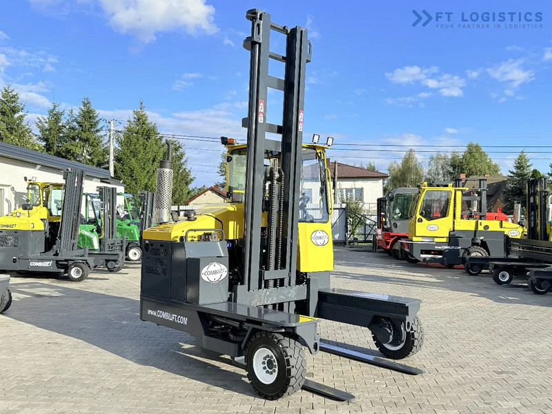 Combilift Combilift FOUR-WAY MULTIDIRECTIONAL FORKLIFT C5000XL / GAS / DUPLEX 6000MM / ONLY 3479 HOURS / SIDE SHIFT / FULL CABIN / PERFECT - משאית הגעה ב-4 דרכים: תמונה 4 Combilift Combilift FOUR-WAY MULTIDIRECTIONAL FORKLIFT C5000XL / GAS / DUPLEX 6000MM / ONLY 3479 HOURS / SIDE SHIFT / FULL CABIN / PERFECT - משאית הגעה ב-4 דרכים: תמונה 4