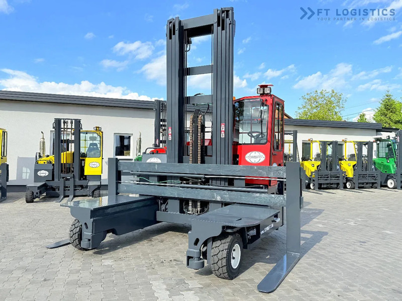 Combilift Combilift Wózki 4-kierunkowe C8000 / GAS / TRIPLEX 8300 / WIDE FORK POSITIRONER / FREE-LIFT / A comprehensive range of four-way - משאית הגעה ב-4 דרכים: תמונה 3 Combilift Combilift Wózki 4-kierunkowe C8000 / GAS / TRIPLEX 8300 / WIDE FORK POSITIRONER / FREE-LIFT / A comprehensive range of four-way - משאית הגעה ב-4 דרכים: תמונה 3