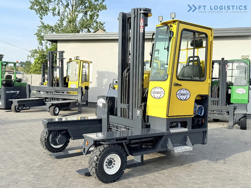 Combilift FOUR-WAY / MULTI-DIRECTIONAL FORKLIFT C5000XL / GAS / TRIPLEX 6000MM / FREE LIFT / FORK POSITIONER / HEATING / EXTENDABLE FORKS - משאית הגעה ב-4 דרכים: תמונה 2 Combilift FOUR-WAY / MULTI-DIRECTIONAL FORKLIFT C5000XL / GAS / TRIPLEX 6000MM / FREE LIFT / FORK POSITIONER / HEATING / EXTENDABLE FORKS - משאית הגעה ב-4 דרכים: תמונה 2