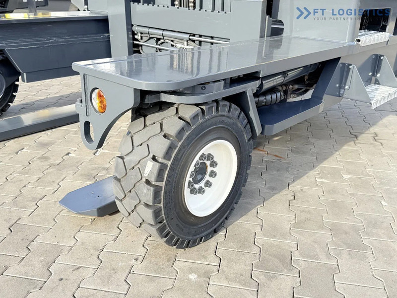Combilift FOUR-WAY / MULTI-DIRECTIONAL FORKLIFT C5000XL / GAS / TRIPLEX 6000MM / FREE LIFT / FORK POSITIONER / HEATING / EXTENDABLE FORKS - משאית הגעה ב-4 דרכים: תמונה 4 Combilift FOUR-WAY / MULTI-DIRECTIONAL FORKLIFT C5000XL / GAS / TRIPLEX 6000MM / FREE LIFT / FORK POSITIONER / HEATING / EXTENDABLE FORKS - משאית הגעה ב-4 דרכים: תמונה 4