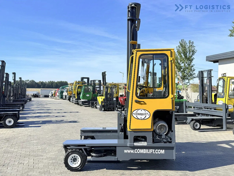 Combilift FOUR-WAY MULTIDIRECTIONAL FORKLIFT / C4000 / DUPLEX - 5500MM / FREE-LIFT / FORKS POSITIONER / LIKE-NEW FOUR-WAY MULTIDIRECTIONAL - משאית הגעה ב-4 דרכים: תמונה 4 Combilift FOUR-WAY MULTIDIRECTIONAL FORKLIFT / C4000 / DUPLEX - 5500MM / FREE-LIFT / FORKS POSITIONER / LIKE-NEW FOUR-WAY MULTIDIRECTIONAL - משאית הגעה ב-4 דרכים: תמונה 4