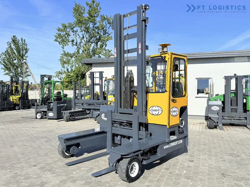 Combilift FOUR-WAY MULTIDIRECTIONAL FORKLIFT / C4000 / DUPLEX - 5500MM / FREE-LIFT / FORKS POSITIONER / LIKE-NEW FOUR-WAY MULTIDIRECTIONAL - משאית הגעה ב-4 דרכים: תמונה 2 Combilift FOUR-WAY MULTIDIRECTIONAL FORKLIFT / C4000 / DUPLEX - 5500MM / FREE-LIFT / FORKS POSITIONER / LIKE-NEW FOUR-WAY MULTIDIRECTIONAL - משאית הגעה ב-4 דרכים: תמונה 2
