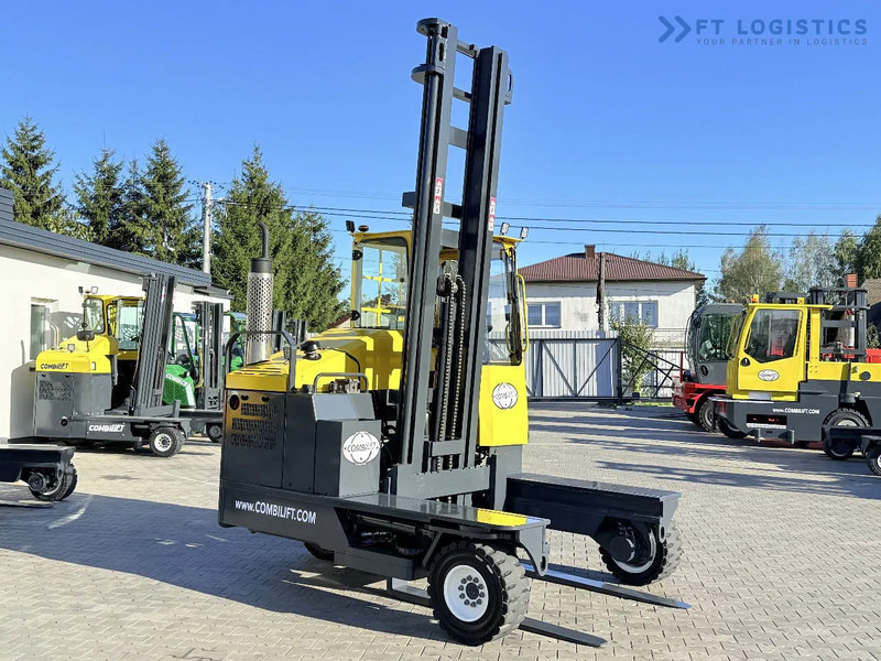 Combilift FOUR-WAY MULTIDIRECTIONAL FORKLIFT C5000 / GAS / TRIPLEX 6000MM / ONLY 4263 HOURS / FORK POSITIONER / EXCELLENT CONDITION / Wide - משאית הגעה ב-4 דרכים: תמונה 5 Combilift FOUR-WAY MULTIDIRECTIONAL FORKLIFT C5000 / GAS / TRIPLEX 6000MM / ONLY 4263 HOURS / FORK POSITIONER / EXCELLENT CONDITION / Wide - משאית הגעה ב-4 דרכים: תמונה 5