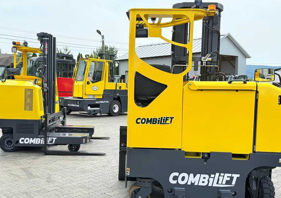 הַחכָּרָה  Combilift MR / ELECTRIC / TRIPLEX – 6000MM / FULL FREE LIFT / WIDE POSITIONER / FORK SIDESHIFT / ONLY 1400 HOURS / LIKE NEW Combilift MR / ELECTRIC / TRIPLEX – 6000MM / FULL FREE LIFT / WIDE POSITIONER / FORK SIDESHIFT / ONLY 1400 HOURS / LIKE NEW: תמונה 7