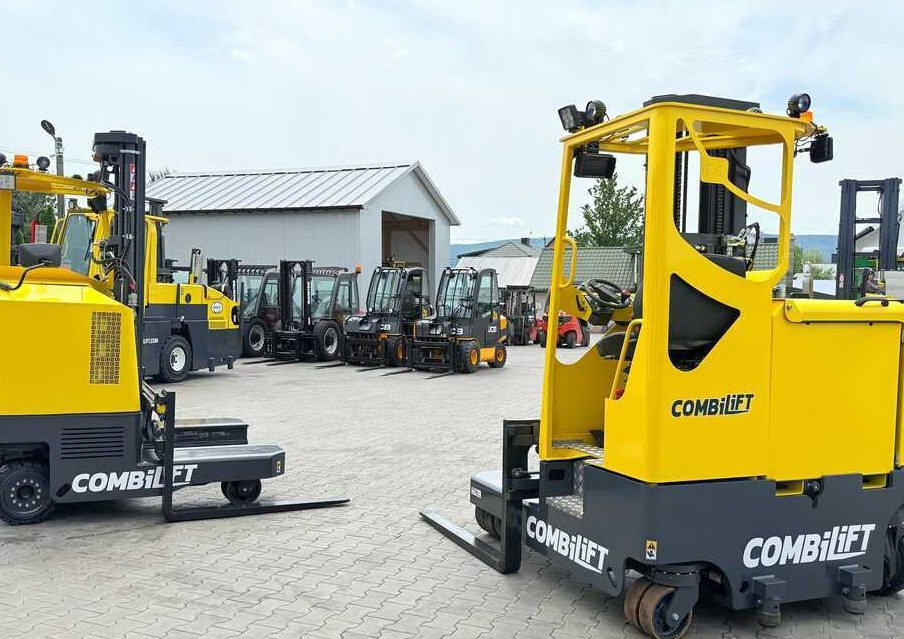 הַחכָּרָה  Combilift MR / ELECTRIC / TRIPLEX – 6000MM / FULL FREE LIFT / WIDE POSITIONER / FORK SIDESHIFT / ONLY 1400 HOURS / LIKE NEW Combilift MR / ELECTRIC / TRIPLEX – 6000MM / FULL FREE LIFT / WIDE POSITIONER / FORK SIDESHIFT / ONLY 1400 HOURS / LIKE NEW: תמונה 8