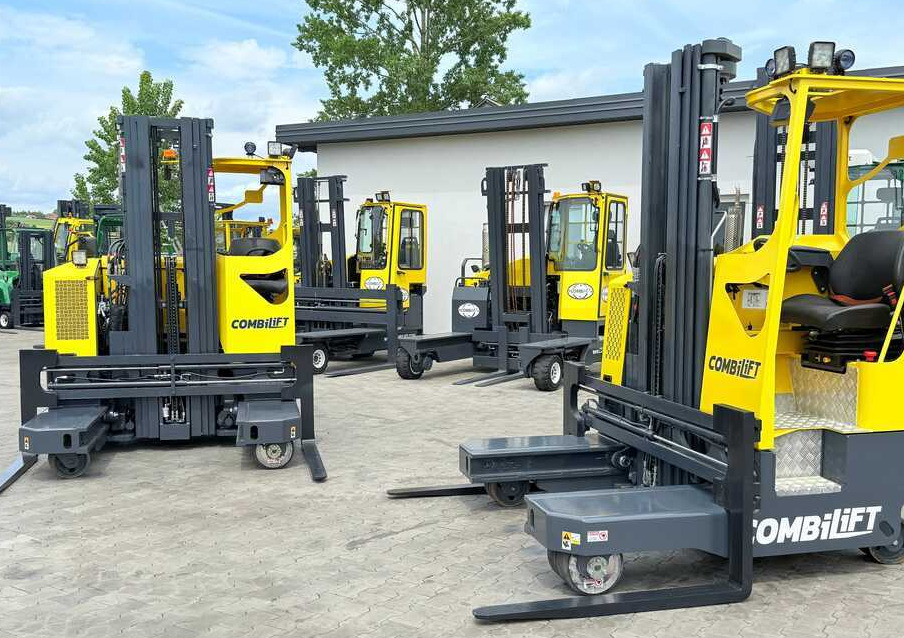 Combilift MR / ELECTRIC / TRIPLEX – 6000MM / FULL FREE LIFT / WIDE POSITIONER / FORK SIDESHIFT / ONLY 1400 HOURS / LIKE NEW - משאית הגעה ב-4 דרכים: תמונה 2 Combilift MR / ELECTRIC / TRIPLEX – 6000MM / FULL FREE LIFT / WIDE POSITIONER / FORK SIDESHIFT / ONLY 1400 HOURS / LIKE NEW - משאית הגעה ב-4 דרכים: תמונה 2