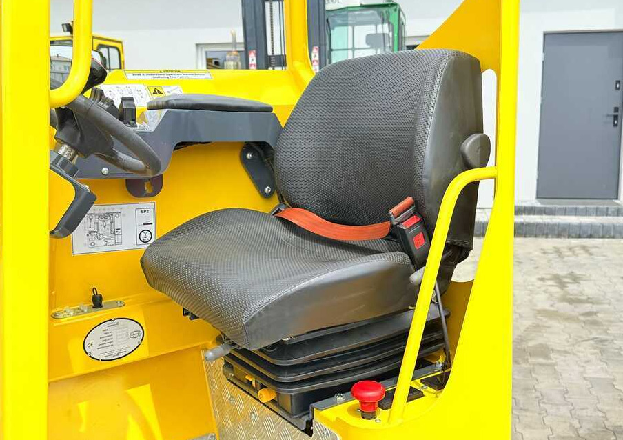 הַחכָּרָה  Combilift MR / ELECTRIC / TRIPLEX – 6000MM / FULL FREE LIFT / WIDE POSITIONER / FORK SIDESHIFT / ONLY 1400 HOURS / LIKE NEW Combilift MR / ELECTRIC / TRIPLEX – 6000MM / FULL FREE LIFT / WIDE POSITIONER / FORK SIDESHIFT / ONLY 1400 HOURS / LIKE NEW: תמונה 12