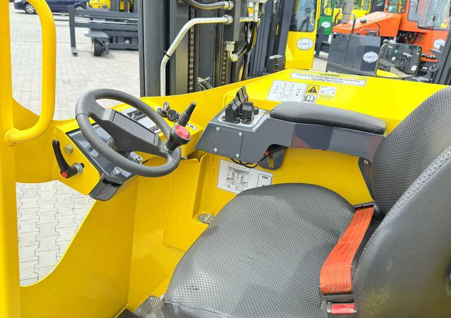 הַחכָּרָה  Combilift MR / ELECTRIC / TRIPLEX – 6000MM / FULL FREE LIFT / WIDE POSITIONER / FORK SIDESHIFT / ONLY 1400 HOURS / LIKE NEW Combilift MR / ELECTRIC / TRIPLEX – 6000MM / FULL FREE LIFT / WIDE POSITIONER / FORK SIDESHIFT / ONLY 1400 HOURS / LIKE NEW: תמונה 17