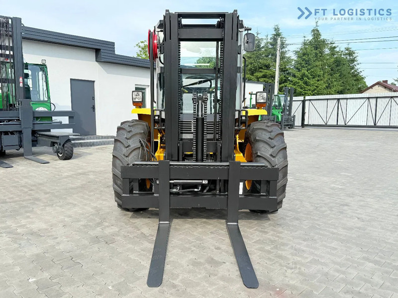 JCB 940 / DIESEL / TRIPLEX 4500MM / FORK POSITIONER / SIDE SHIFT / 4T / NEW TYRES / LIKE NEW 940 / DIESEL / TRIPLEX 4500MM / FORK PO - מלגזת שטח קשה: תמונה 4 JCB 940 / DIESEL / TRIPLEX 4500MM / FORK POSITIONER / SIDE SHIFT / 4T / NEW TYRES / LIKE NEW 940 / DIESEL / TRIPLEX 4500MM / FORK PO - מלגזת שטח קשה: תמונה 4