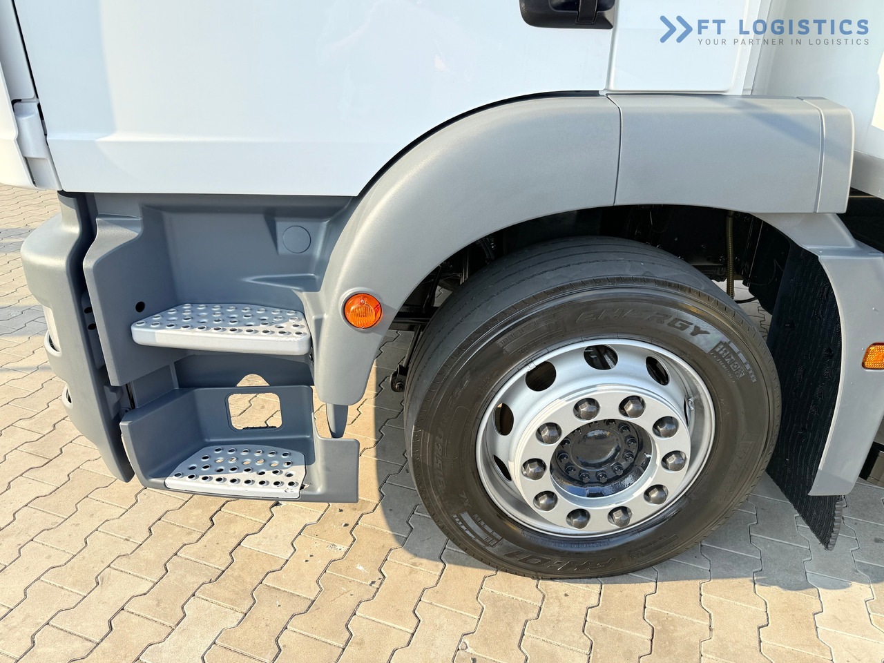 MAN TGM 18.290 / THERMOKING T-1200R / BI-TEMPERATURE / 19 PALLETS / 90% TYRES / EXCELLENT CONDITION / DHOLLANDIA TAIL LIFT / SIDE DOOR / PAYLOAD 8,220 KG - משאית קירור: תמונה 5 MAN TGM 18.290 / THERMOKING T-1200R / BI-TEMPERATURE / 19 PALLETS / 90% TYRES / EXCELLENT CONDITION / DHOLLANDIA TAIL LIFT / SIDE DOOR / PAYLOAD 8,220 KG - משאית קירור: תמונה 5