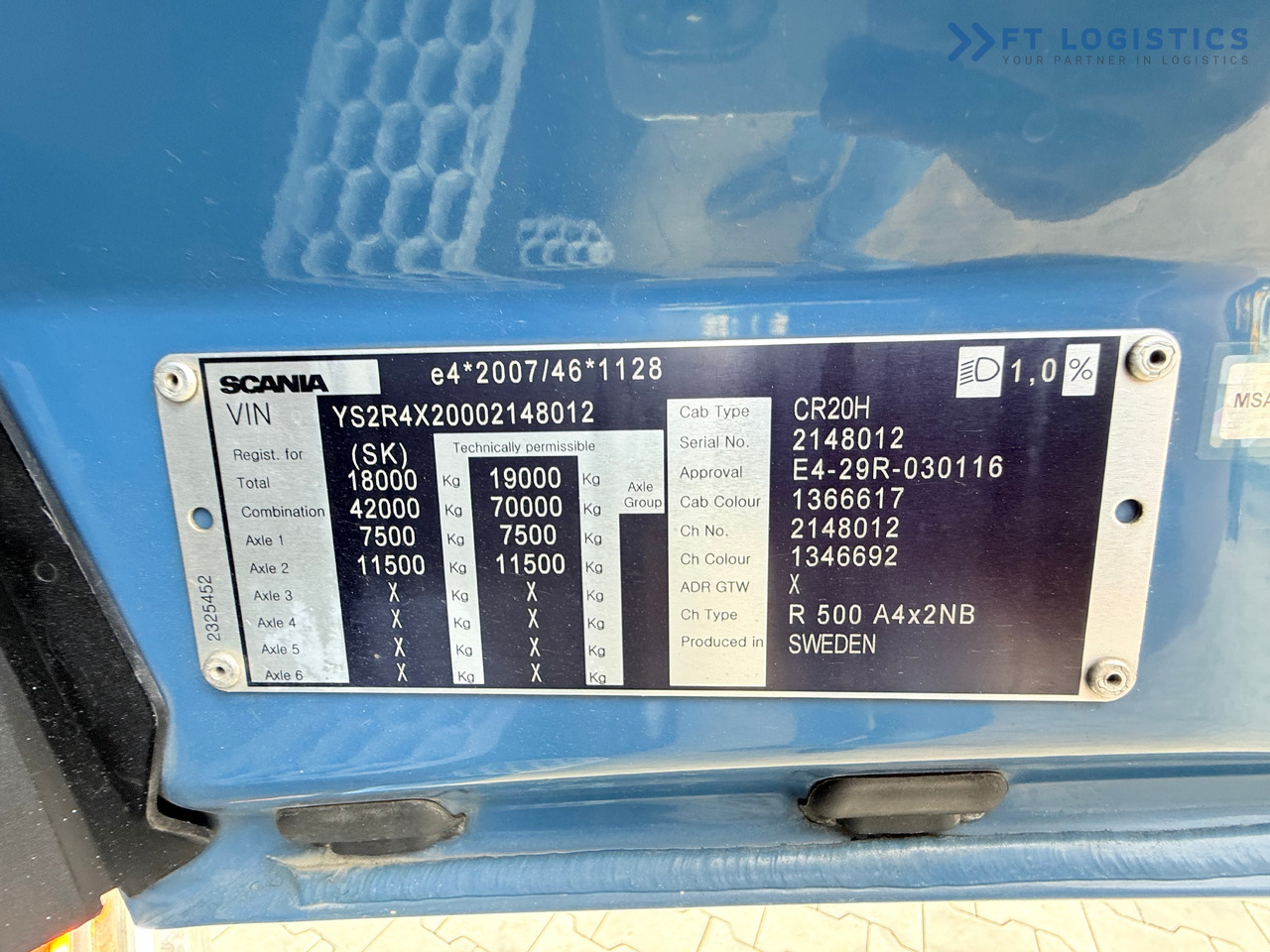 SCANIA R500 / STANDARD / RETARDER / 6X AIR SUSPENSION / PARKING AIR CONDITIONING / INTERAXLE COVERS / 2X BED / FRIDGE / RETARDER / LIKE NEW - יחידת טרקטור: תמונה 4 SCANIA R500 / STANDARD / RETARDER / 6X AIR SUSPENSION / PARKING AIR CONDITIONING / INTERAXLE COVERS / 2X BED / FRIDGE / RETARDER / LIKE NEW - יחידת טרקטור: תמונה 4