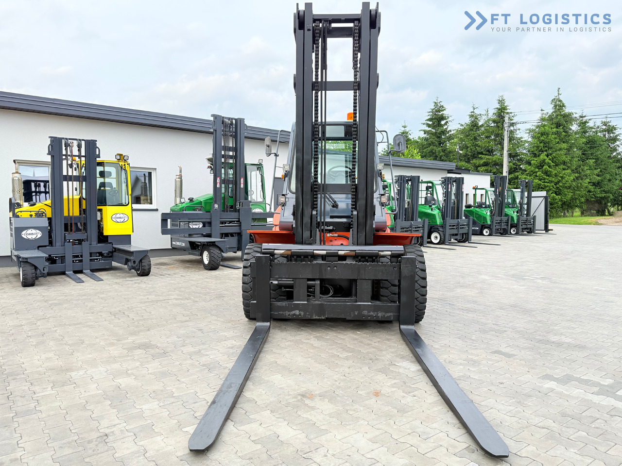 TOYOTA 60-5FD80 / DIESEL / DUPLEX - 4500MM / NEW TYRES / HEATED CABIN / 8 TON / UDT / EXCELLENT CONDITION - מלגזת סולר: תמונה 3 TOYOTA 60-5FD80 / DIESEL / DUPLEX - 4500MM / NEW TYRES / HEATED CABIN / 8 TON / UDT / EXCELLENT CONDITION - מלגזת סולר: תמונה 3
