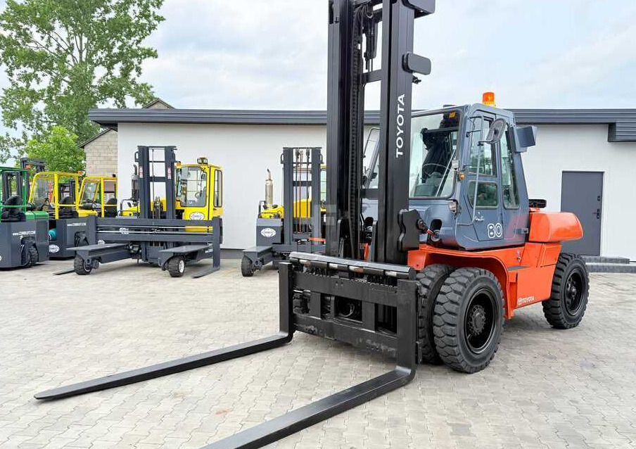 Toyota 60-5FD80 / DIESEL / DUPLEX - 4500MM / NEW TYRES / HEATED CABIN / 8 TON / UDT / EXCELLENT CONDITION - מלגזת סולר: תמונה 2 Toyota 60-5FD80 / DIESEL / DUPLEX - 4500MM / NEW TYRES / HEATED CABIN / 8 TON / UDT / EXCELLENT CONDITION - מלגזת סולר: תמונה 2