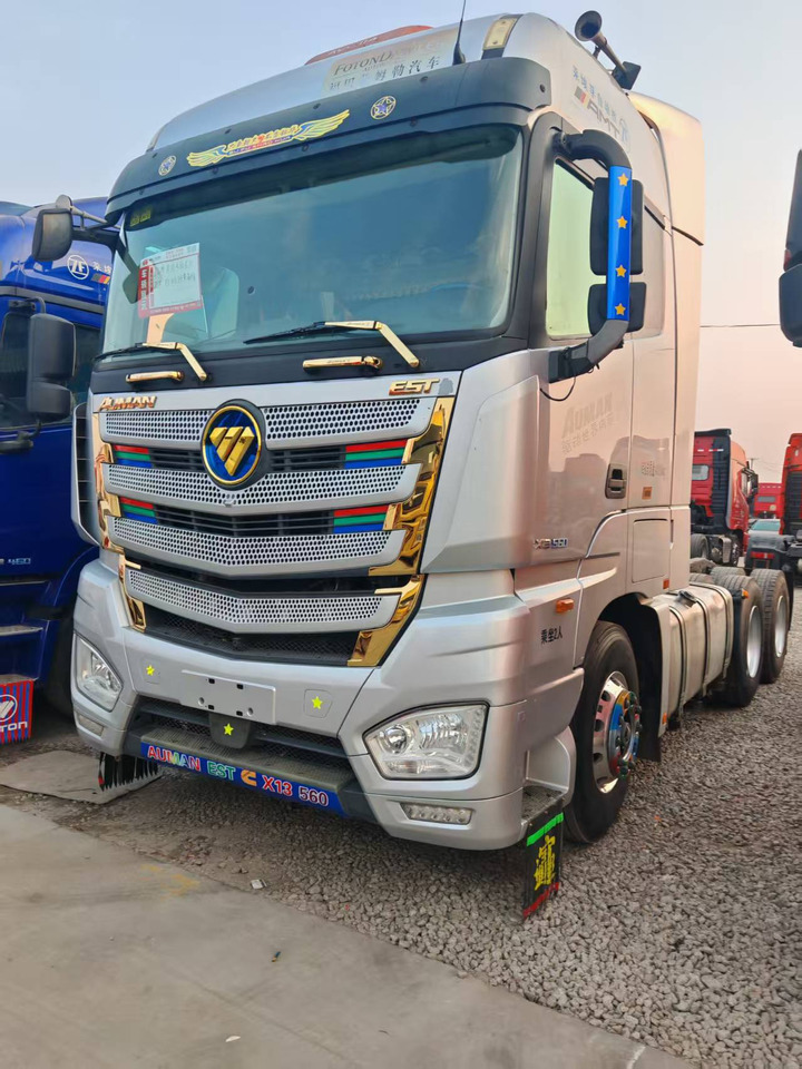 AUMAN 560HP - סמיטריילר עם מזהיר: תמונה 1 AUMAN 560HP - סמיטריילר עם מזהיר: תמונה 1