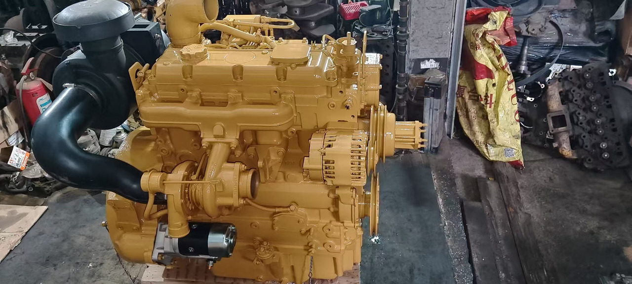CATERPILLAR 3054C - מנוע עבור מחפר: תמונה 3 CATERPILLAR 3054C - מנוע עבור מחפר: תמונה 3