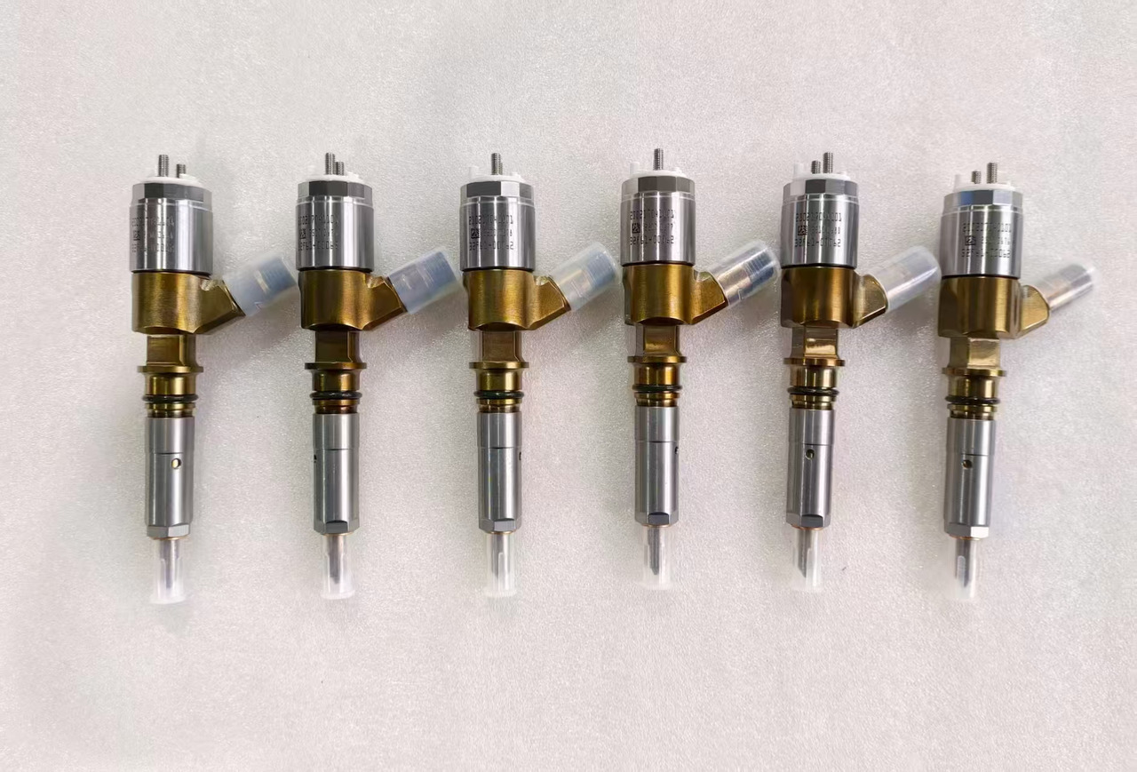 CATERPILLAR 326-4700 - מזרק עבור מחפר: תמונה 1 CATERPILLAR 326-4700 - מזרק עבור מחפר: תמונה 1