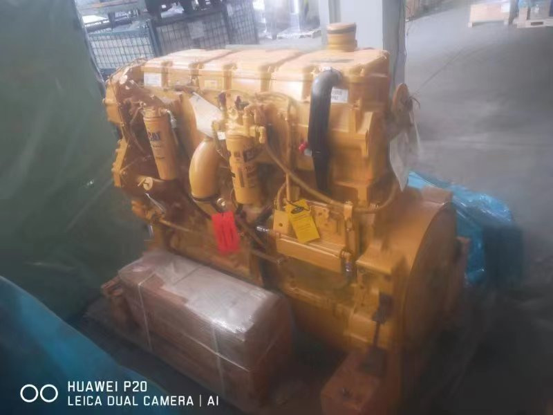 CATERPILLAR C18 - מנוע עבור מחפר: תמונה 1 CATERPILLAR C18 - מנוע עבור מחפר: תמונה 1