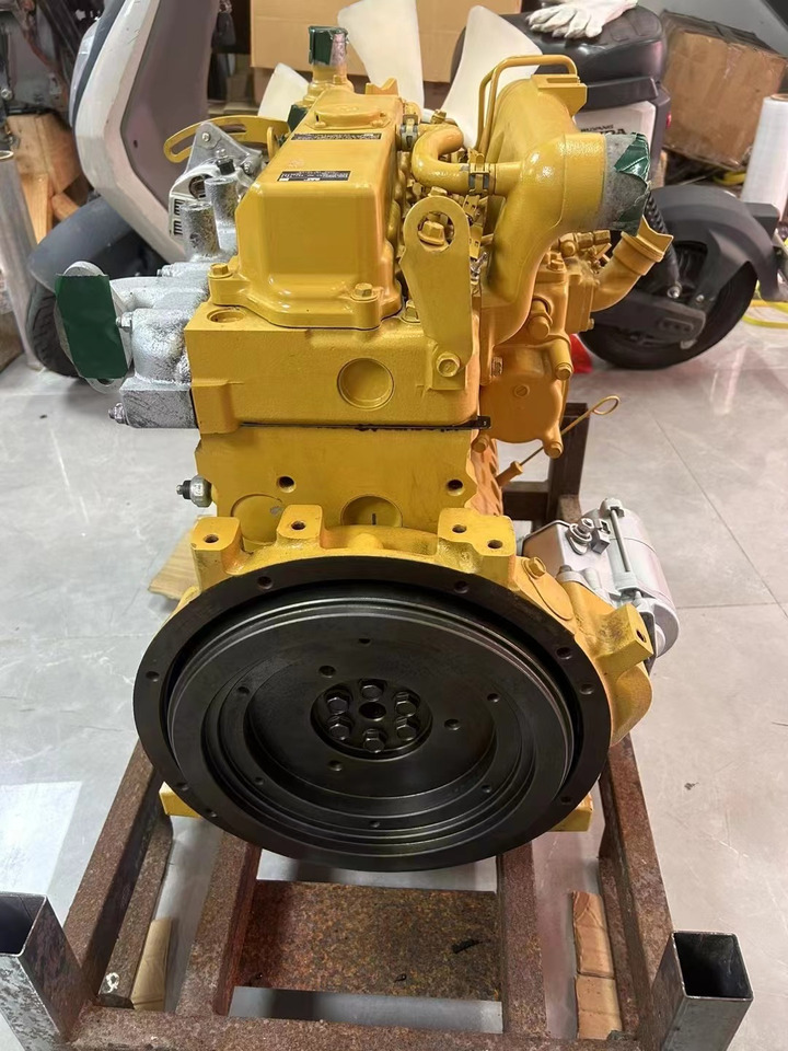 CATERPILLAR C2.4 - מנוע עבור מחפר: תמונה 2 CATERPILLAR C2.4 - מנוע עבור מחפר: תמונה 2