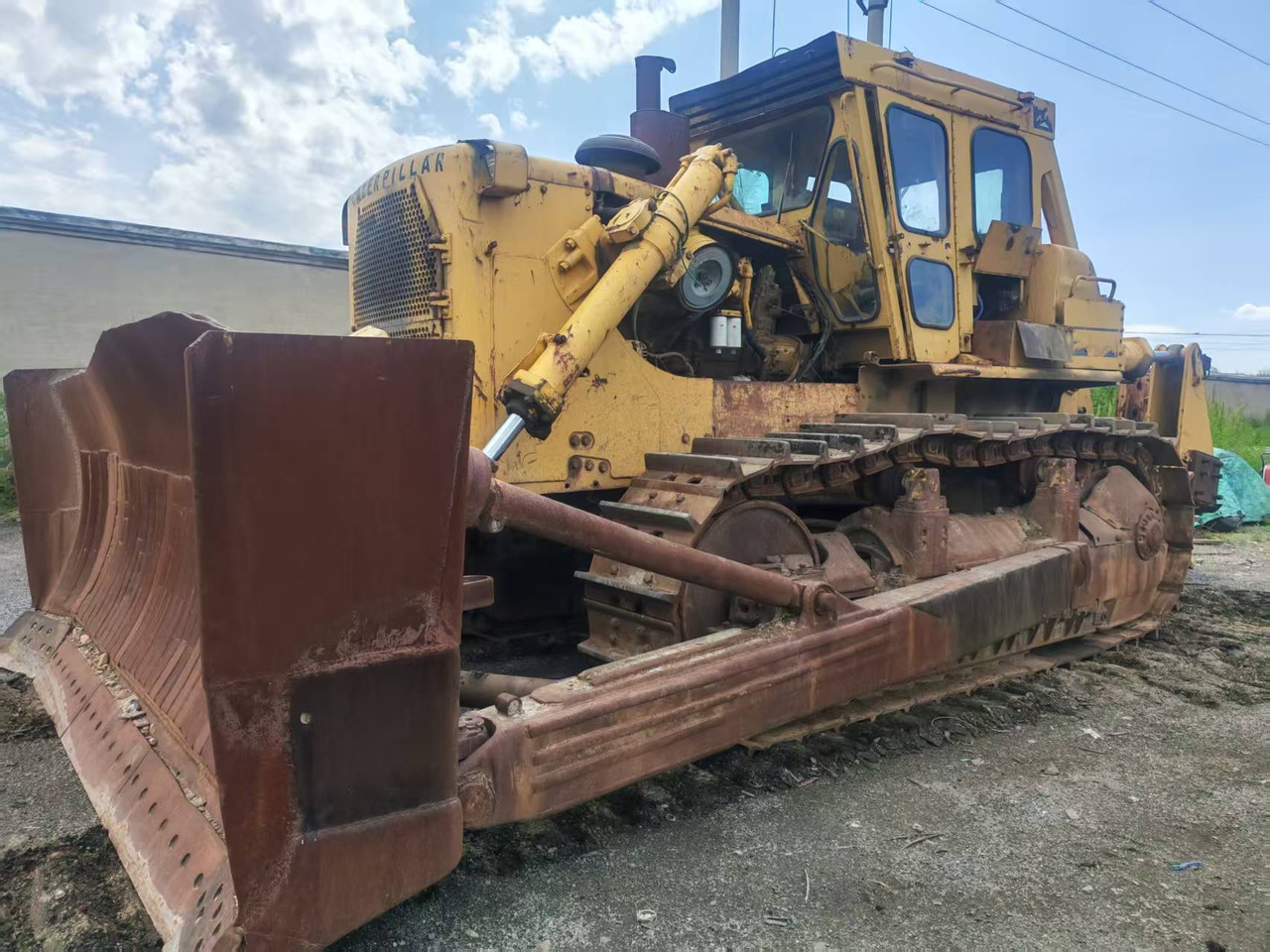 CATERPILLAR D9H - דחפור: תמונה 1 CATERPILLAR D9H - דחפור: תמונה 1