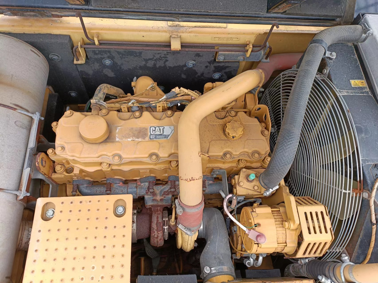 CATERPILLAR c7 - מנוע עבור מחפר: תמונה 2 CATERPILLAR c7 - מנוע עבור מחפר: תמונה 2