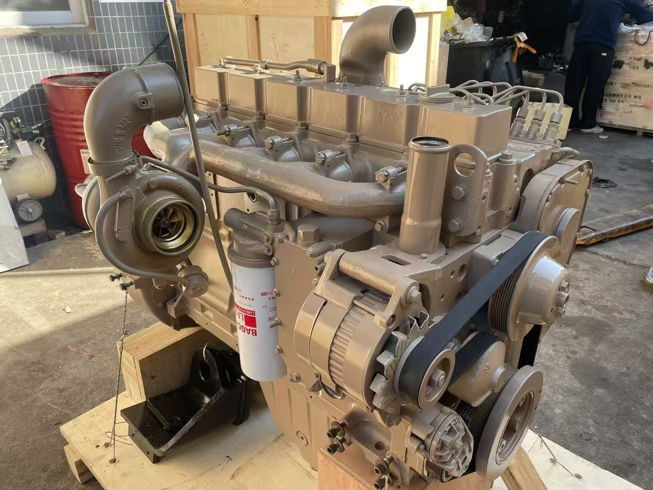 CUMMINS 6BT8.3 - מנוע עבור מחפר: תמונה 1 CUMMINS 6BT8.3 - מנוע עבור מחפר: תמונה 1