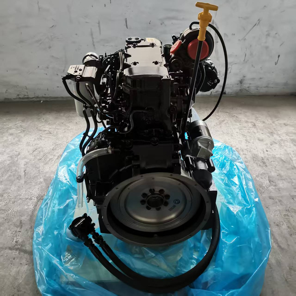 CUMMINS QSB4.5 - מנוע עבור מחפר: תמונה 1 CUMMINS QSB4.5 - מנוע עבור מחפר: תמונה 1